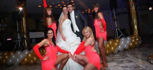 Happy Wedding Scenario